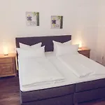 Ξενοδοχείο Garni Reis Treis-Karden