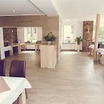 加尼海斯酒店 3*