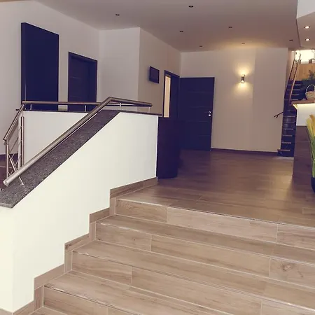 Garni Reis 3* Трайс-Карден