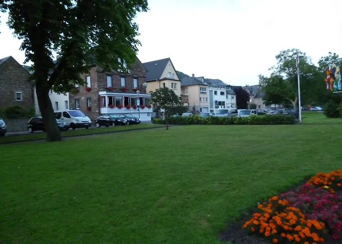 ホテル Garni Reis トライス・カーデン