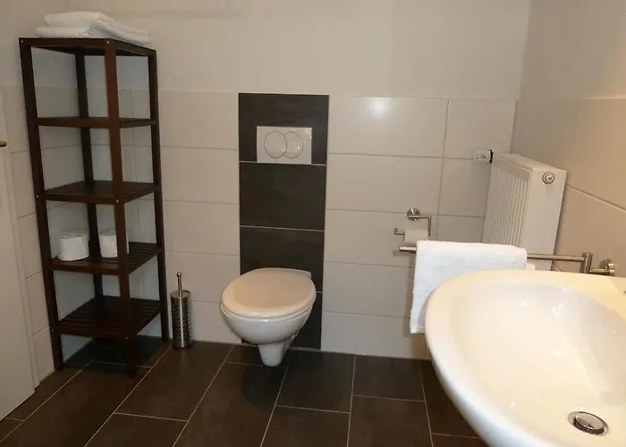 Garni Reis 3* トライス・カーデン